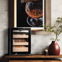 La Sommeliere  Puro humidoru, Dolabı, 250 adet