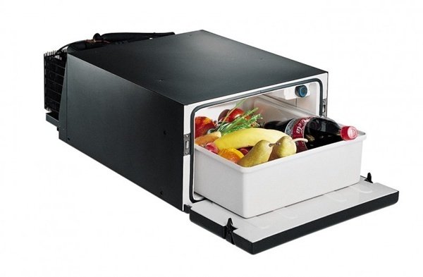 indel B Tekne Karavan için Portatif Soğutucu 12/24V  36 litre