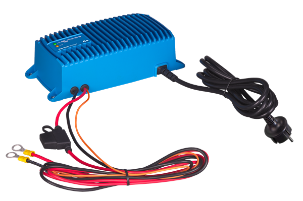 VICTRON ENERGY BLUE SMART IP67 ŞARJ CİHAZI 24/5 (1)
