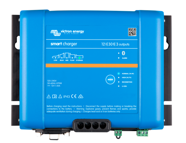 Victron Energy marin Smart IP43 Charger 12/30 (3) 120-240V